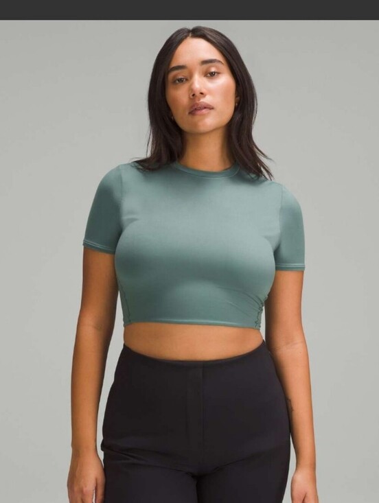 lululemon athletica Tops - Lululemon Crewneck Cropped T-Shirt Medium Forest Size 8